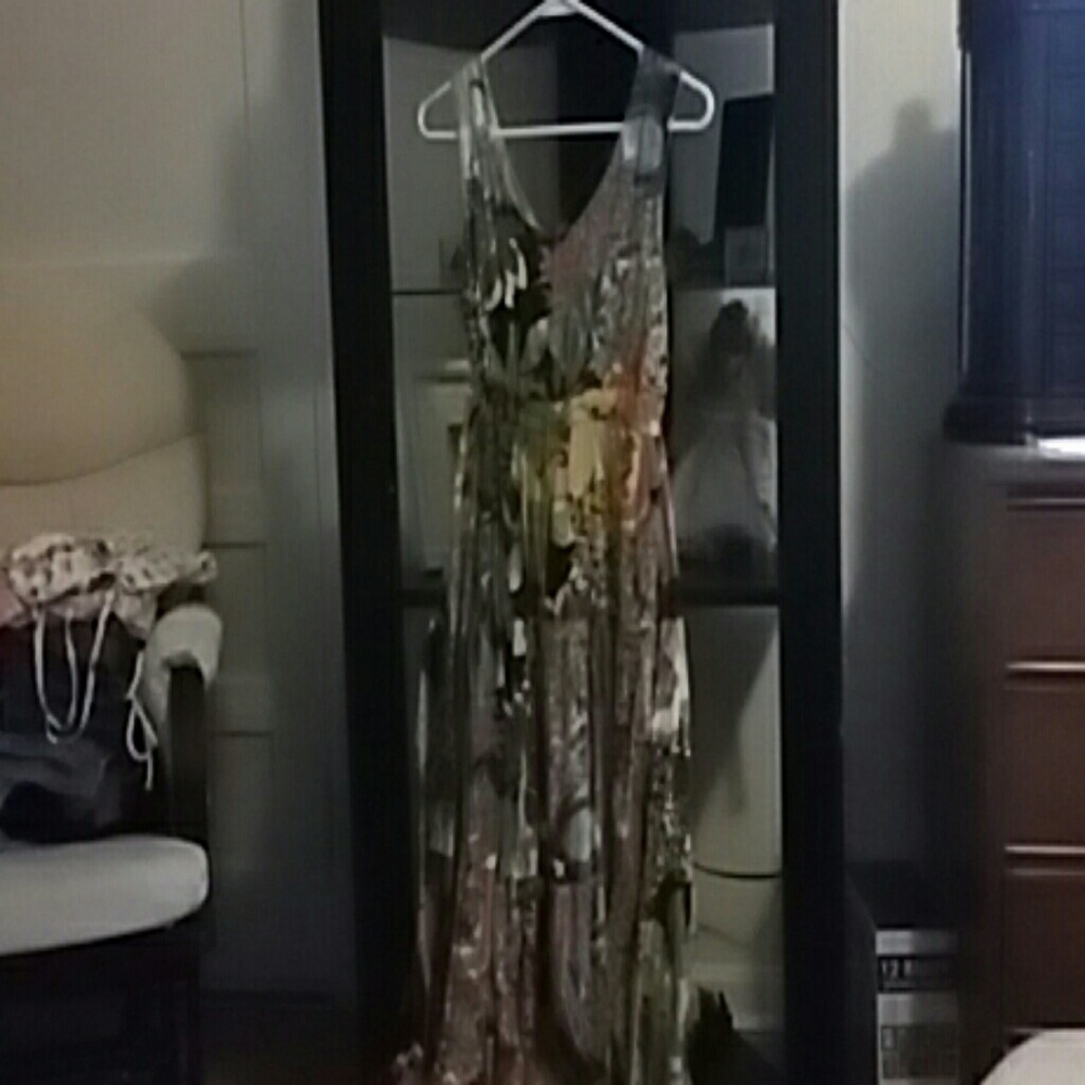 Tropical print maxi dress